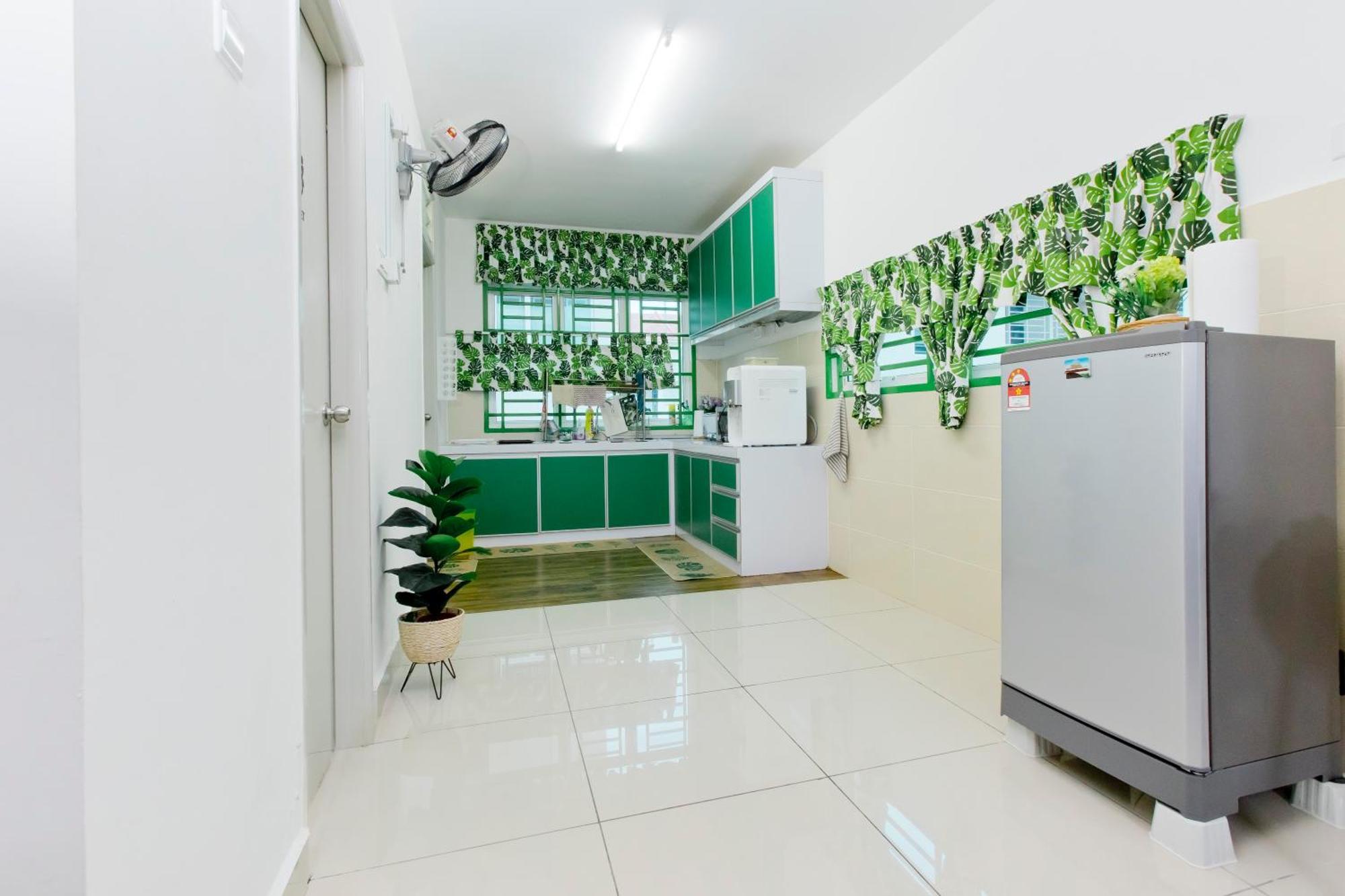 Villa Desaru 16Pax Family With Private Mini Pool & Jacuzzi Kota Tinggi Esterno foto