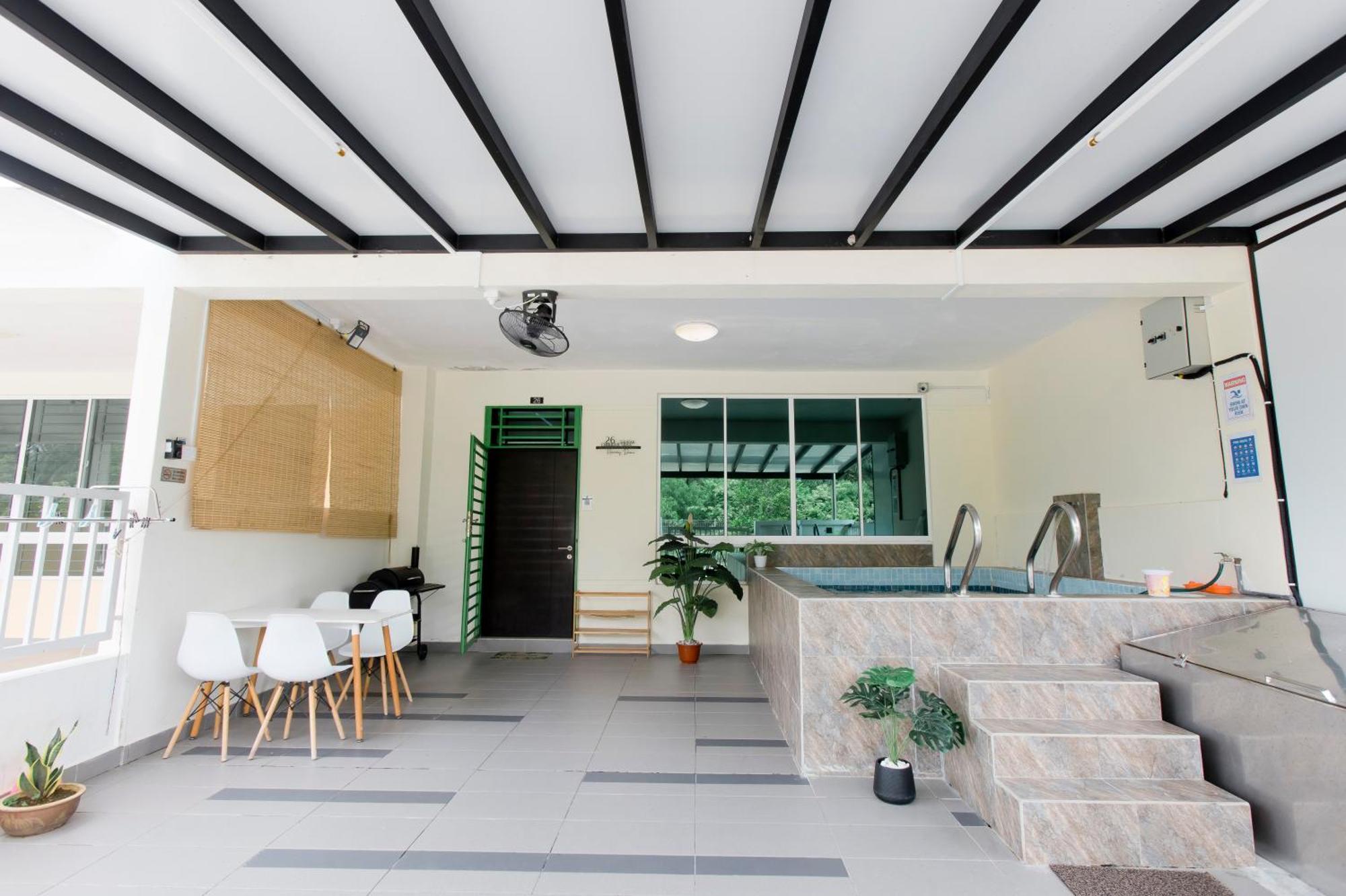Villa Desaru 16Pax Family With Private Mini Pool & Jacuzzi Kota Tinggi Esterno foto
