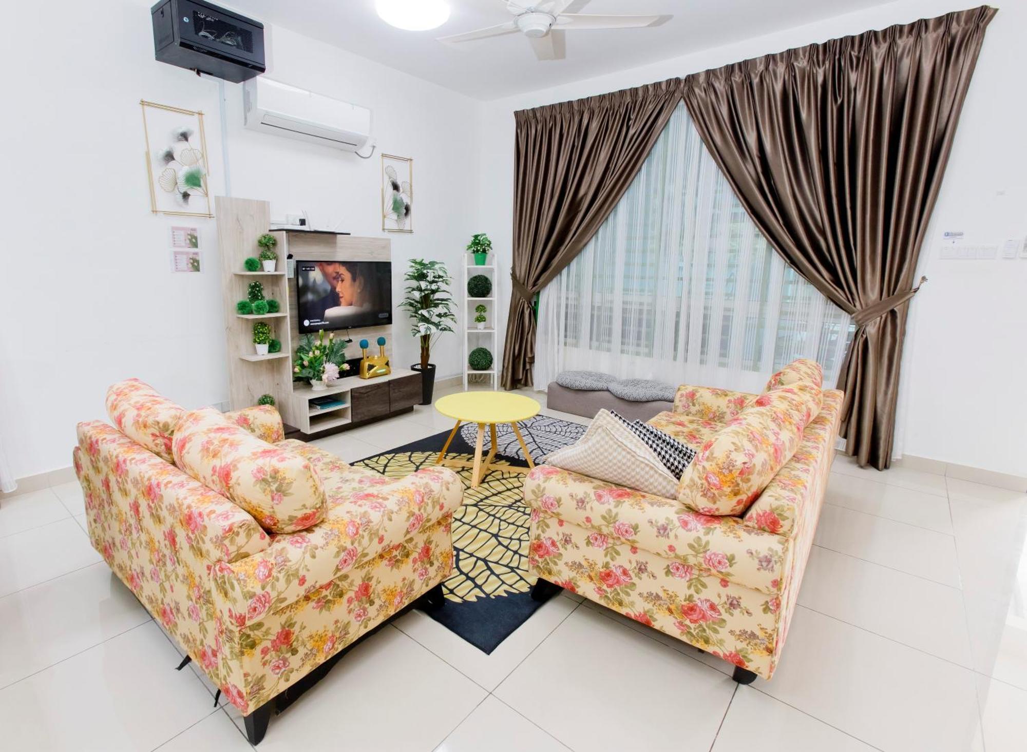 Villa Desaru 16Pax Family With Private Mini Pool & Jacuzzi Kota Tinggi Esterno foto